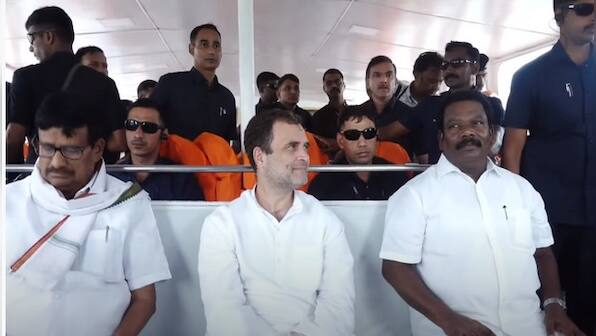 Second day of Kerala leg of Congress' Bharat Jodo Yatra witnesses huge turnout