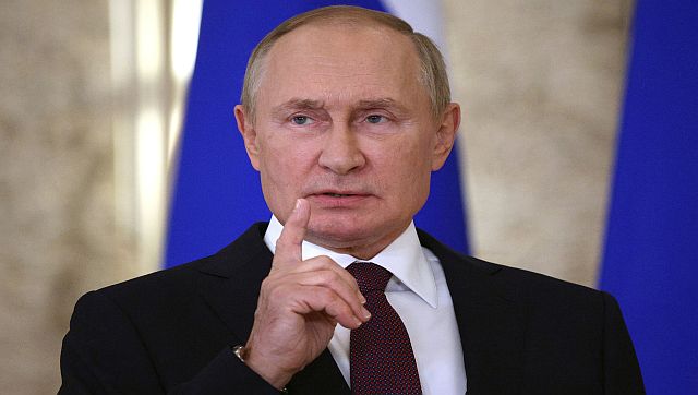Russian President Vladimir Putin calls oil price cap 'threat to billions of people' Russian President Vladimir Putin calls oil price cap 'threat to billions of people'