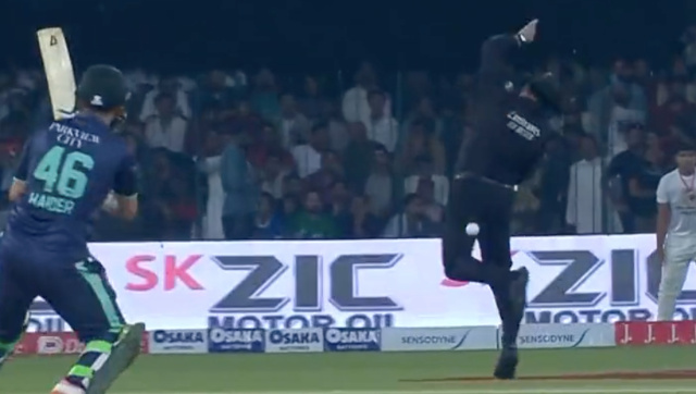 Watch: Aleem Dar gets hit on the leg by a Haider Ali shot during 6th Pakistan-England T20I Watch: Aleem Dar gets hit on the leg by a Haider Ali shot during 6th Pakistan-England T20I