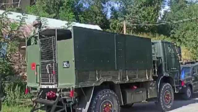 Jammu and Kashmir: Two Hizbul Mujahideen terrorists, involved in civilian killings, gunned down in Anantnag encounter Jammu and Kashmir: Two Hizbul Mujahideen terrorists, involved in civilian killings, gunned down in Anantnag encounter