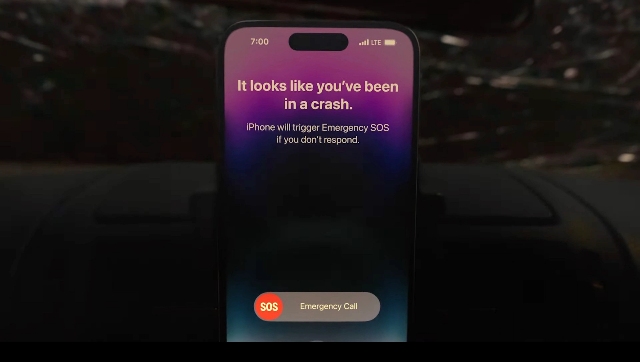 Apple's new Crash Detection feature in iPhone 14 Series and the new Apple Watches is awesome, but how does it work? Apple's new Crash Detection feature in iPhone 14 Series and the new Apple Watches is awesome, but how does it work?