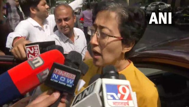 AAP MLAs seek time from President Droupadi Murmu, to apprise about 'Operation Lotus' AAP MLAs seek time from President Droupadi Murmu, to apprise about 'Operation Lotus'