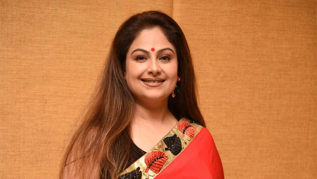 Ayesha Jhulka: Was reluctant about returning to screen because there was a long gap Ayesha Jhulka: Was reluctant about returning to screen because there was a long gap