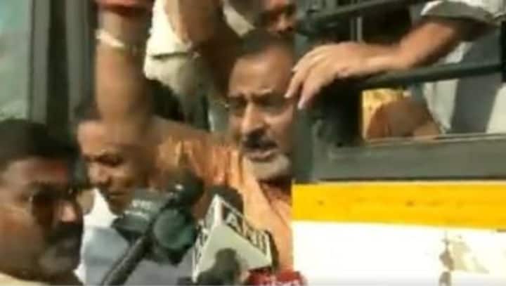 Delhi liquor 'scam': Police detain BJP workers protesting against Arvind Kejriwal's excise policy