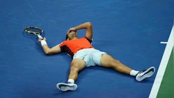 US Open 2022: Carlos Alcaraz saves match point to beat Jannik Sinner in latest-ever finish in New York