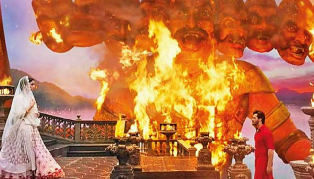 Happy Dussehra 2022: Movies that incorporated celebrations of festival Happy Dussehra 2022: Movies that incorporated celebrations of festival