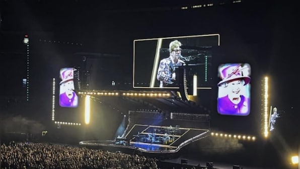 Elton John pays tribute to Queen at his final Toronto show: ‘She worked bloody hard’