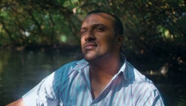 Aavasavyuham – The Arbit Documentation of an Amphibian Hunt movie review: Wacky, wacko, wild and indefinable