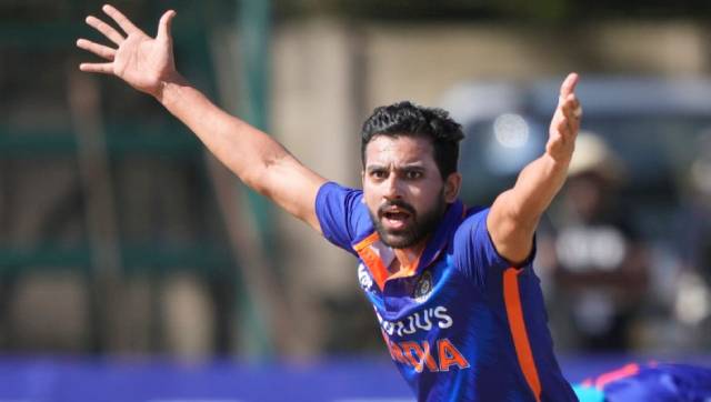 Asia Cup 2022: Deepak Chahar replaces Avesh Khan in India's squad ahead of Afghanistan match Asia Cup 2022: Deepak Chahar replaces Avesh Khan in India's squad ahead of Afghanistan match