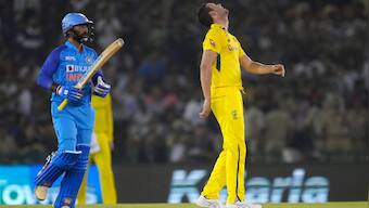 India vs Australia: Dinesh Karthik’s role in India XI questioned by Matthew Hayden