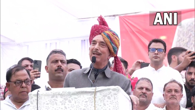 Ghulam Nabi Azad reaches Jammu; likely to launch his party next week Ghulam Nabi Azad reaches Jammu; likely to launch his party next week