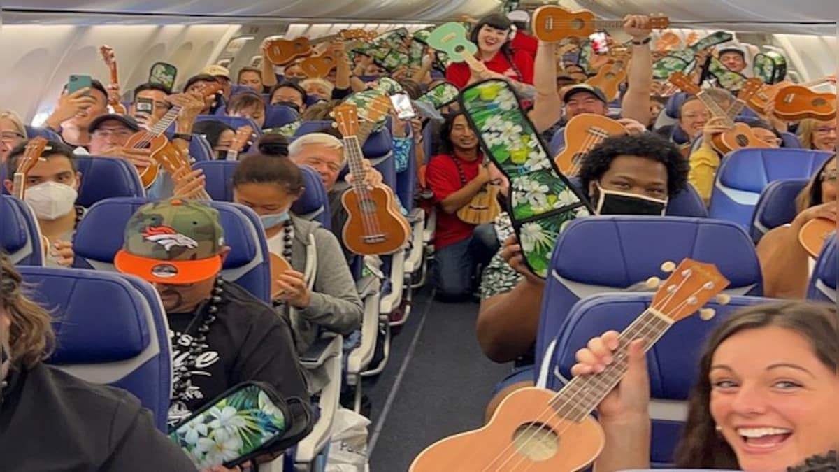 Southwest Airlines partners with Guitar Center to surprise passengers with ukulele lesson