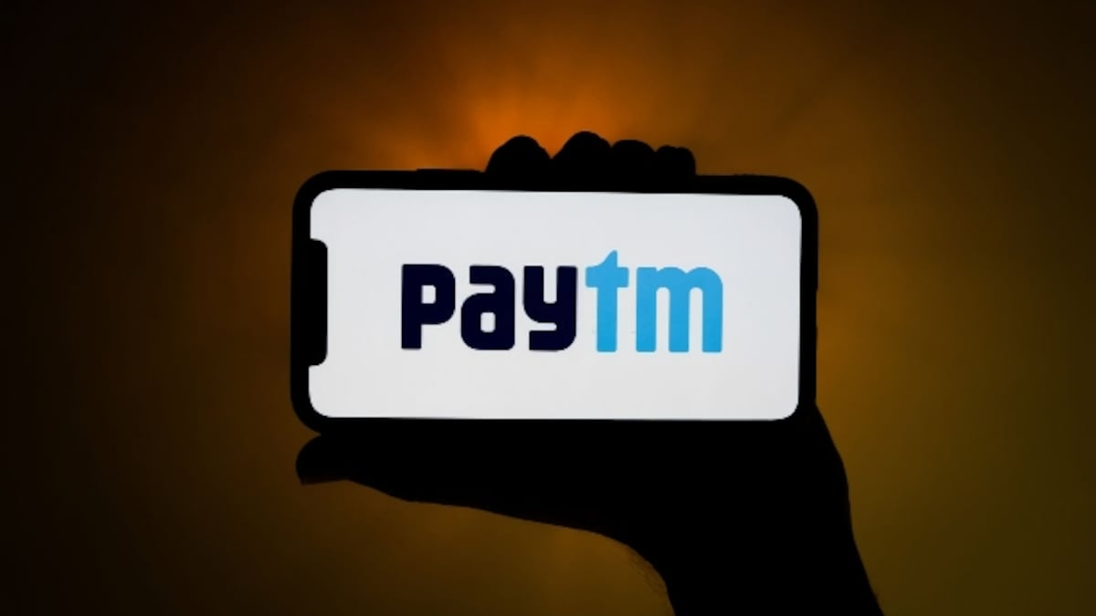 How can you add a bank account in Paytm?