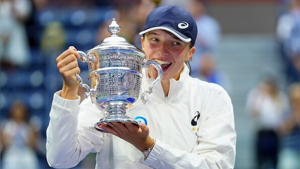 US Open 2022: Iga Swiatek praised for 'incredible tournament' after winning first crown at Flushing Meadows