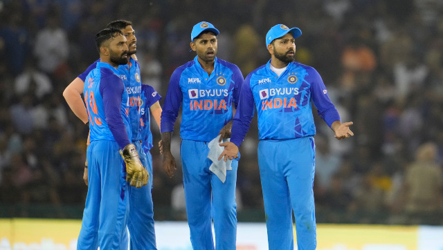 India vs Australia: Men in Blue's listless bowling at death and other talking points from 1st T20I India vs Australia: Men in Blue's listless bowling at death and other talking points from 1st T20I