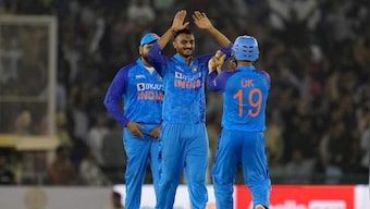 Axar Patel makes claim for Ravindra Jadeja’s vacant T20 World Cup spot with strong bowling spell