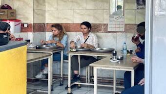 Iran: Woman arrested for having breakfast without wearing hijab