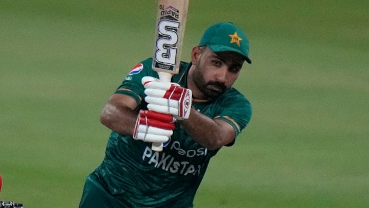 Pakistan vs Hong Kong, Asia Cup: Khushdil Shah smacks four sixes in final over; Watch