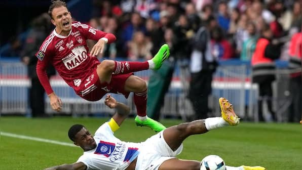 Ligue 1: PSG's French defender Presnel Kimpembe sidelined for six weeks with hamstring injury