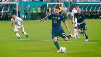 Lionel Messi's brace helps Argentina beat Honduras 3-0, extend unbeaten run ahead of World Cup