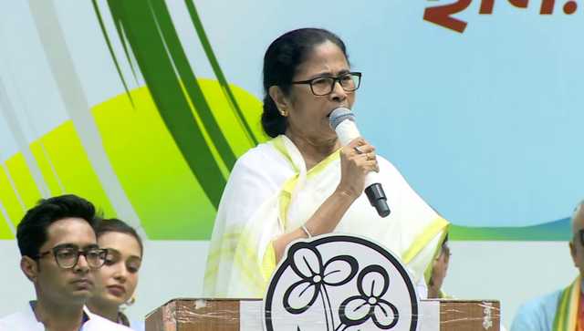 Kartavya Path inauguration: Mamata Banerjee scowls at protocol, BJP says attempts to sully occasion Kartavya Path inauguration: Mamata Banerjee scowls at protocol, BJP says attempts to sully occasion