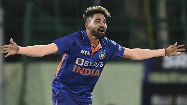 Mohammed Siraj replaces injured Jasprit Bumrah in India squad for remaining T20s vs South Africa Mohammed Siraj replaces injured Jasprit Bumrah in India squad for remaining T20s vs South Africa