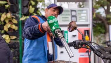 No cuts in fuel prices despite international oil costs hitting seven-month low