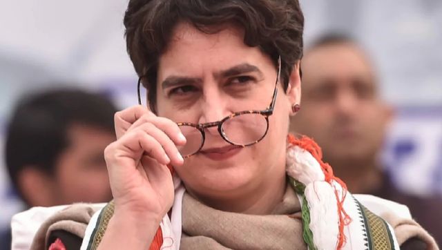 One lakh jobs, pension for elderly among poll sops as Priyanka Gandhi begins Congress campaign in Himachal One lakh jobs, pension for elderly among poll sops as Priyanka Gandhi begins Congress campaign in Himachal