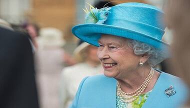 Queen's funeral: Flags back at full mast as mourning period ends