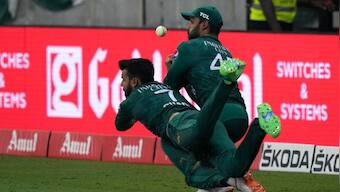 Asia Cup 2022: 'I let my team down,' Shadab Khan takes responsibility for Pakistan's loss in final