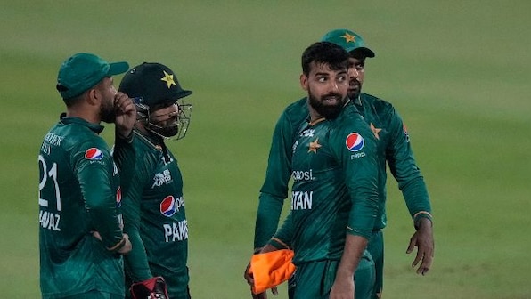 Asia Cup 2022: Pakistan enjoy a walk in the park against Hong Kong to secure Super Four spot