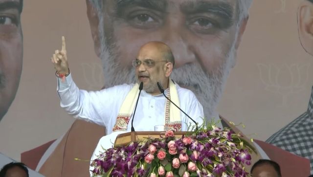 ‘Can Nitish Kumar become PM by changing alliances?’ Amit Shah cautions Lalu about 'Paltu Ram' ‘Can Nitish Kumar become PM by changing alliances?’ Amit Shah cautions Lalu about 'Paltu Ram'