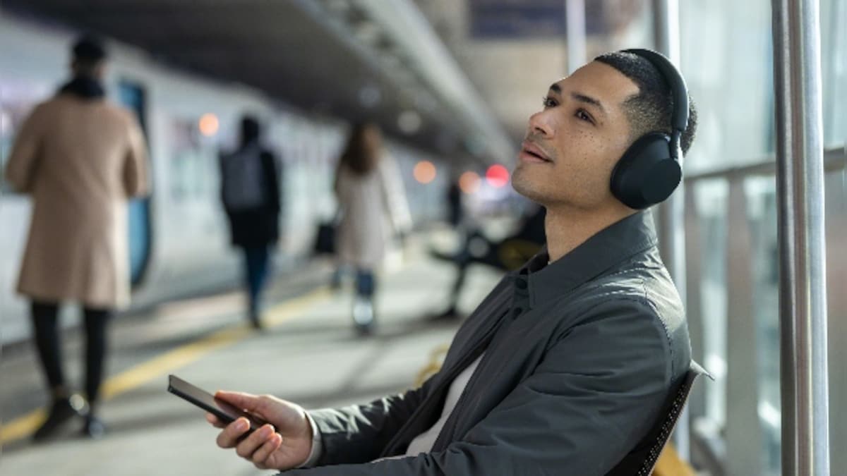 Sony launches its most premium wireless headphones, the wh-1000xm5 in india for rs 34,990