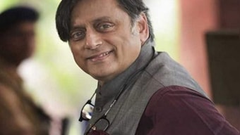 Shashi Tharoor meets Sonia Gandhi ahead of Congress president elections