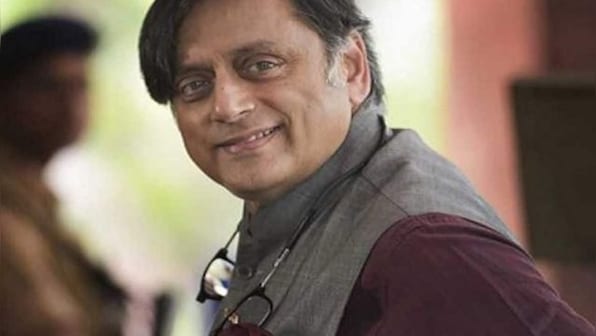 Shashi Tharoor meets Sonia Gandhi ahead of Congress president elections