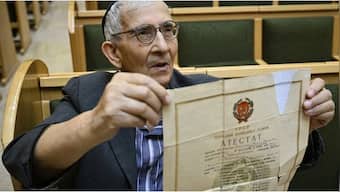 'No Nazis here': Ukrainian Holocaust survivors tell Russian President Vladimir Putin