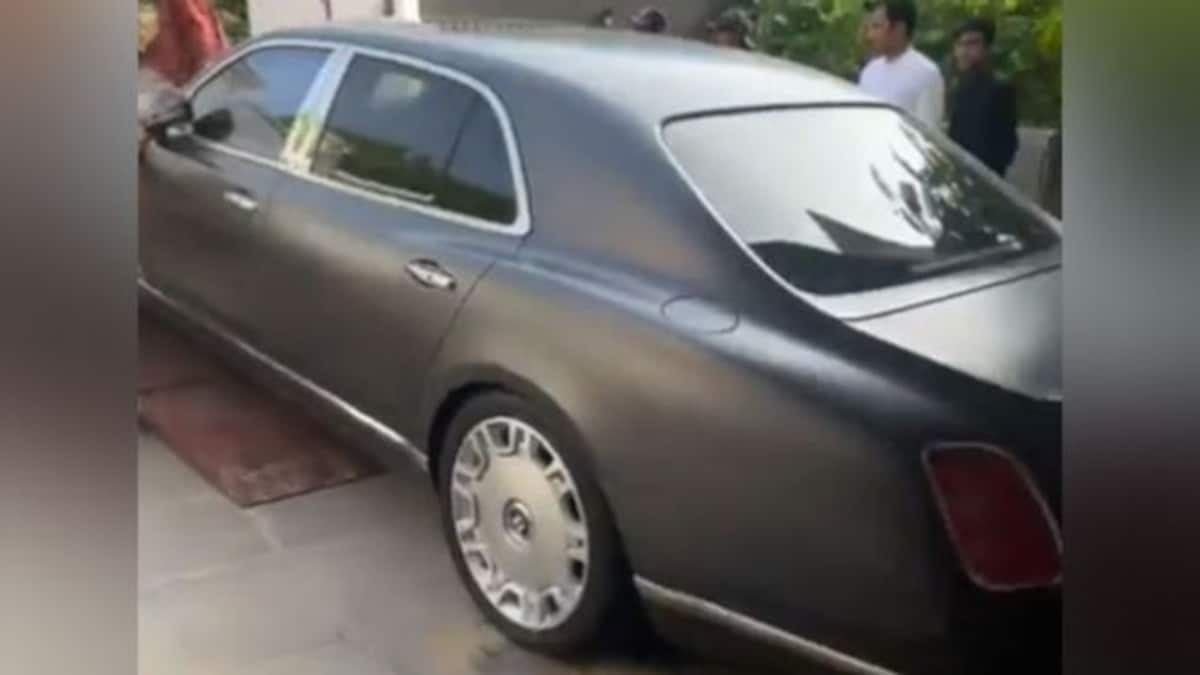 Pakistan: Luxury Bentley stolen from London recovered in Karachi