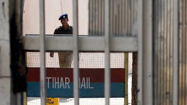 Stomach in knots! Four cell phones found inside Tihar inmate’s stomach, doctors remove two Stomach in knots! Four cell phones found inside Tihar inmate’s stomach, doctors remove two