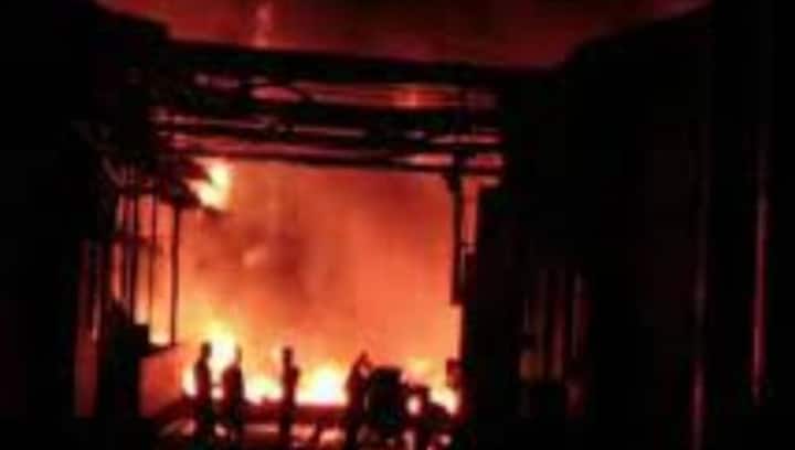 Gujarat: Fire breaks out in Surat chemical factory; one dead, 20 injured, three missing