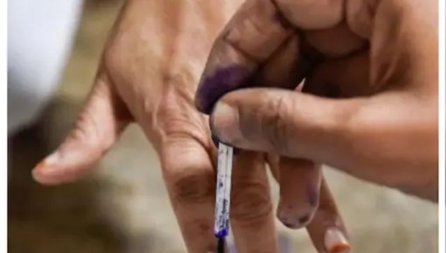 MCD Polls in December? BJP Readies Plan to Contain AAP with Two-Front Battle in Delhi, Gujarat MCD Polls in December? BJP Readies Plan to Contain AAP with Two-Front Battle in Delhi, Gujarat