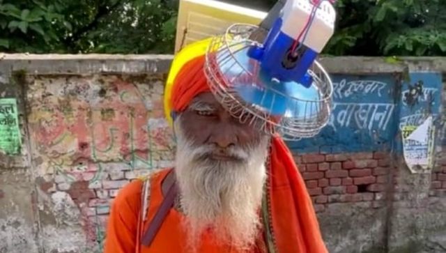 Video of man wearing solar-powered helmet fan goes viral, internet hails 'jugaad' Video of man wearing solar-powered helmet fan goes viral, internet hails 'jugaad'