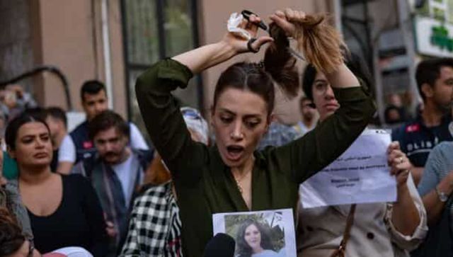Iran steps up arrests of activists, journalist in crackdown as Mahsa Amini protests rage Iran steps up arrests of activists, journalist in crackdown as Mahsa Amini protests rage