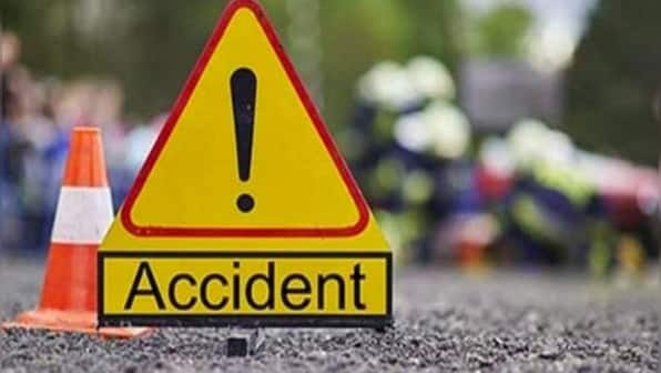 UP: Eight killed, over 25 injured in bus-truck collision in Lakhimpur Kheri