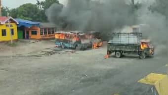 West Bengal: Violent protests in Shantiniketan after child's decapitated body found on roof