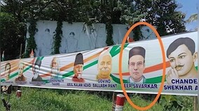 Kerala: Rahul Gandhi’s ‘Bharat Jodo Yatra’ becomes ‘poster chipkao andolan’ as Savarkar pics appear along route