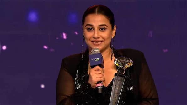 Goof-ups, chaos galore at OTTplay Awards & SIIMA Awards, Vidya Balan gets our award for most confused actor of the year