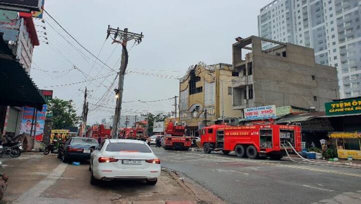 Vietnam: At least 32 killed in fire at karaoke parlor in Thuan An city
