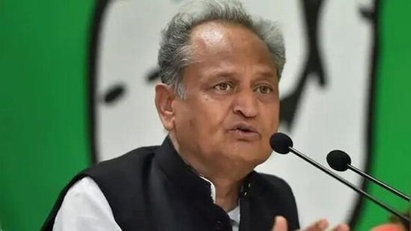 'Shashi Tharoor is from elite class': Rajasthan CM Ashok Gehlot backs Mallikarjun Kharge for Congress chief