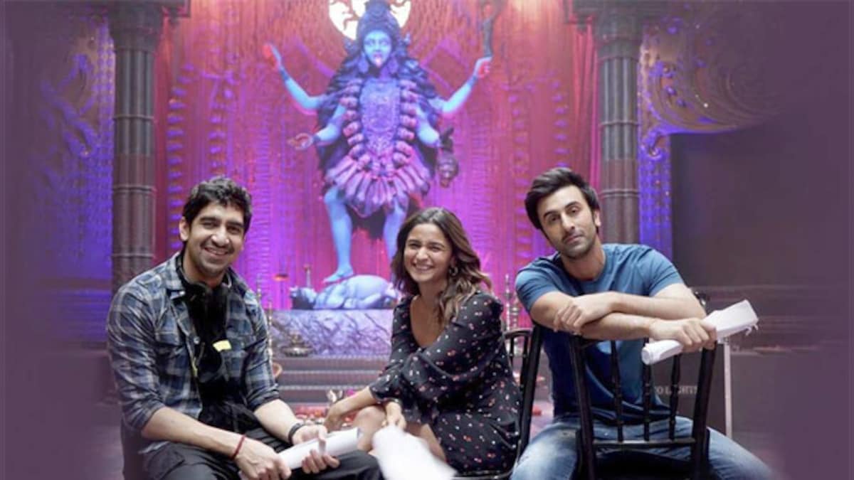 Brahmastra: Alia Bhatt, Ranbir Kapoor, Ayan Mukerji announce special fan screening