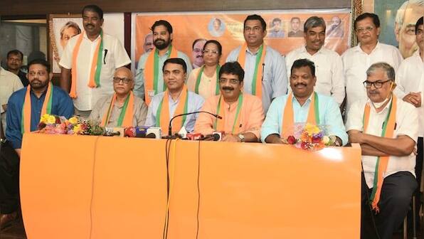 Firstpost Podcast: Exodus from Congress continues, what lies ahead for the party?